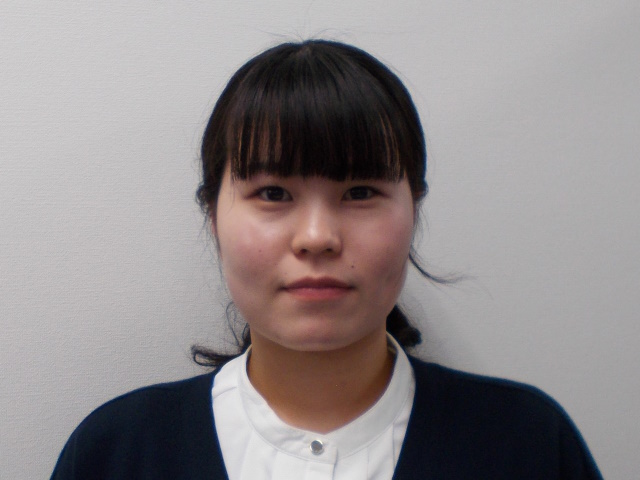 桑原穂香